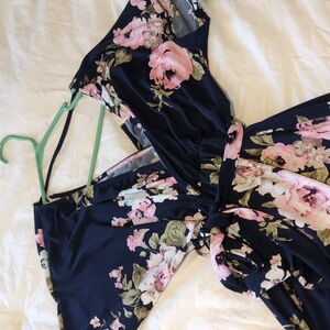 Maxi dress, low back. Boutique dress.